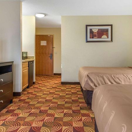 Quality Inn Bloomington Near University Exteriör bild