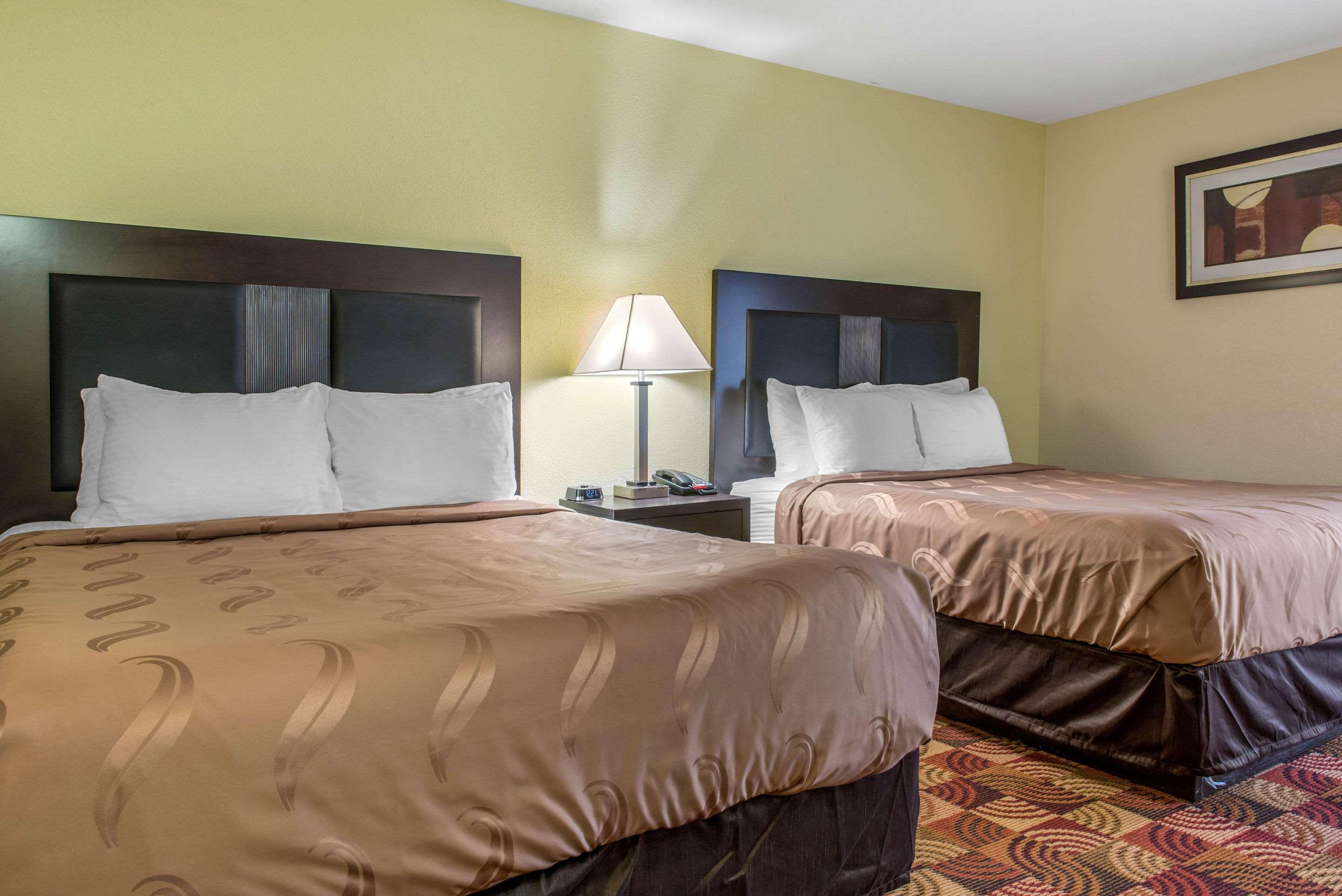 Quality Inn Bloomington Near University Exteriör bild