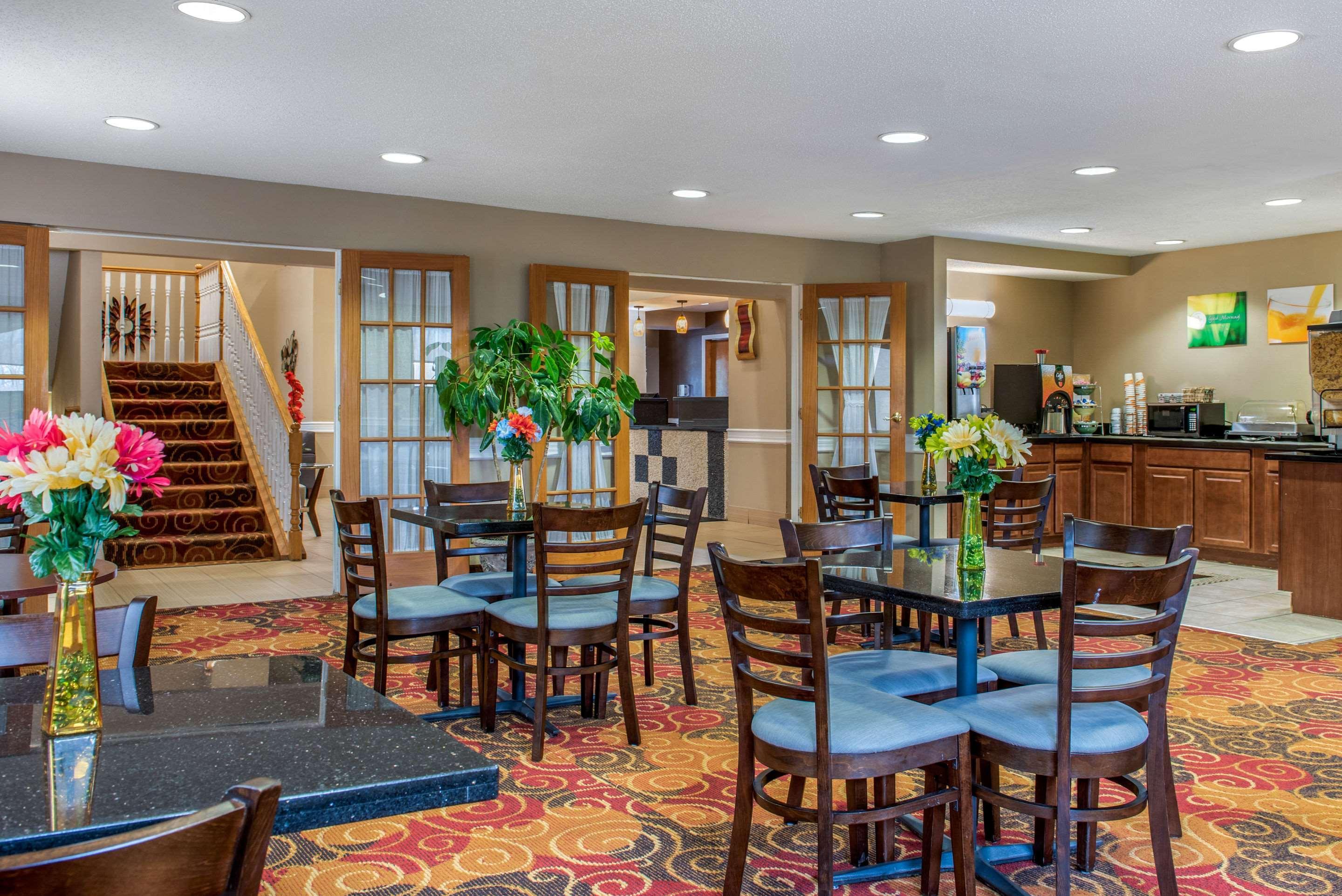 Quality Inn Bloomington Near University Exteriör bild
