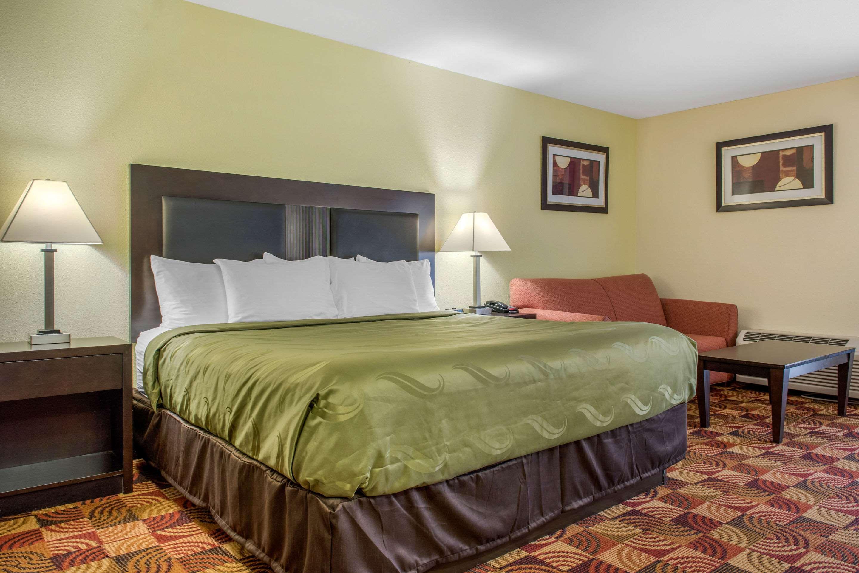 Quality Inn Bloomington Near University Exteriör bild