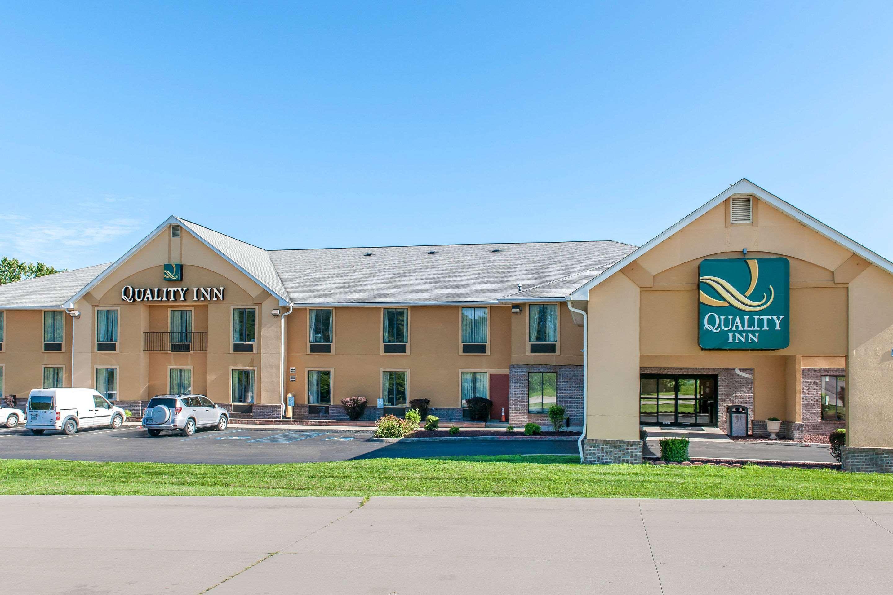 Quality Inn Bloomington Near University Exteriör bild