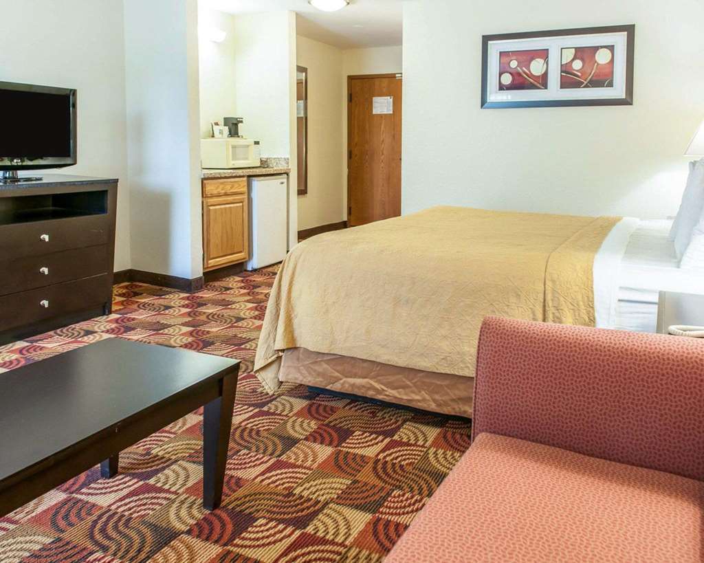 Quality Inn Bloomington Near University Rum bild