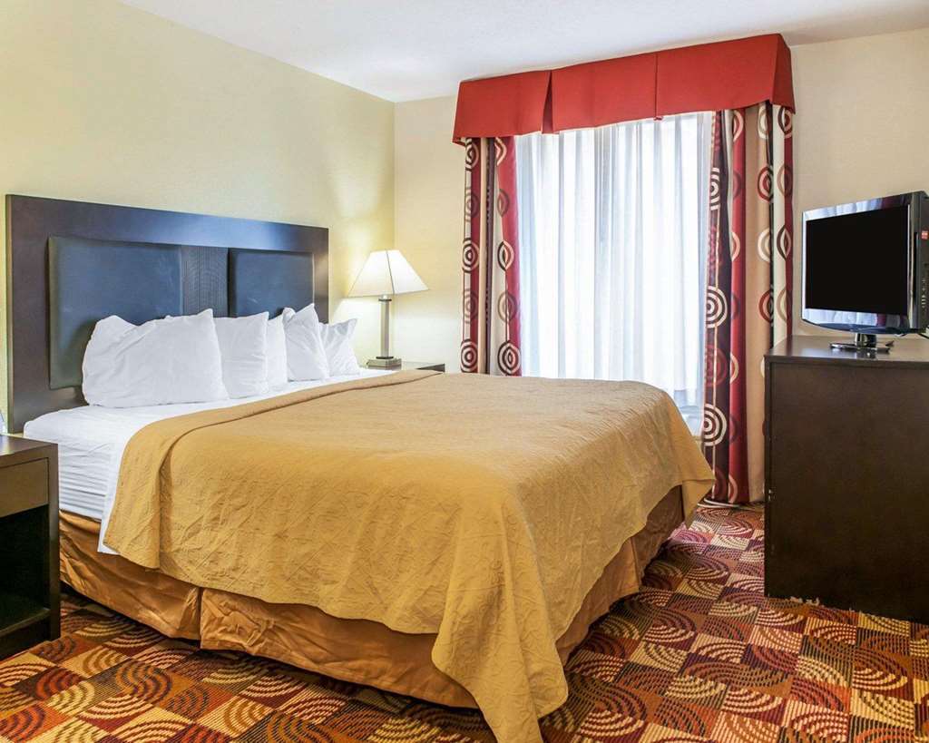 Quality Inn Bloomington Near University Rum bild